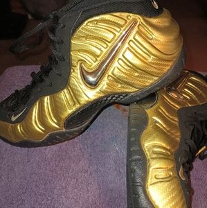 Men's Foamposite basketball shoes